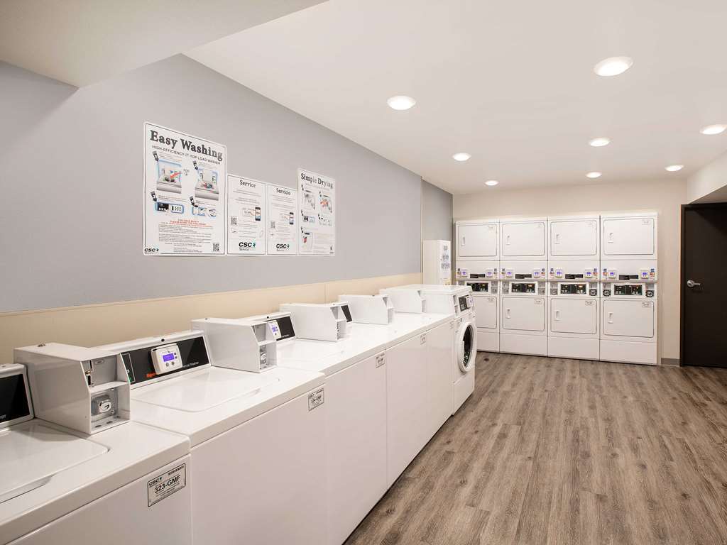 Woodspring Suites Plano - North Dallas Удобства фото